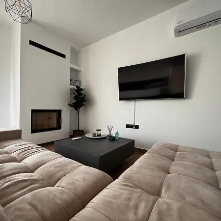 Medusa Apartment In Agios Dimitrios Athens Exterior photo