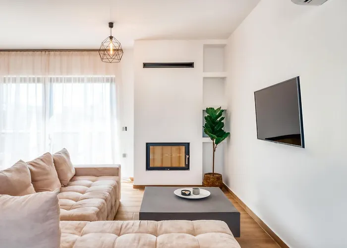 Medusa Apartment In Agios Dimitrios
